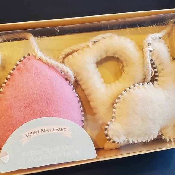 New in Box Hop Hop Felt 6' Easter Bunny Eggs Garland Bunny Boulevard - Picture 5 of 5